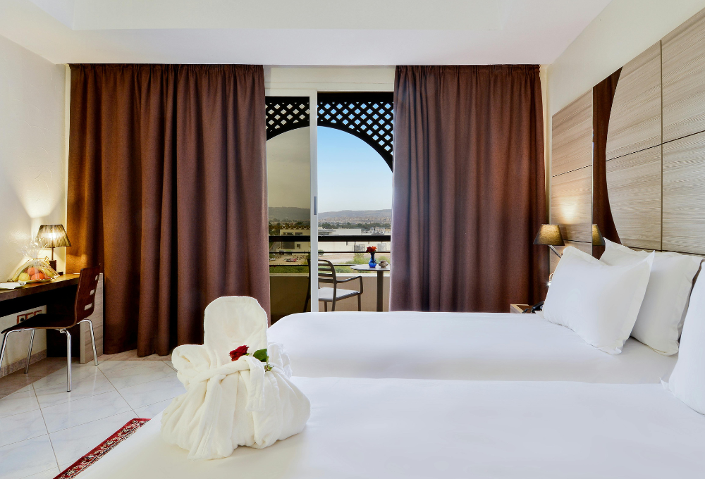 unnamed (1) Child Hurt at a Hotel or Rental Property